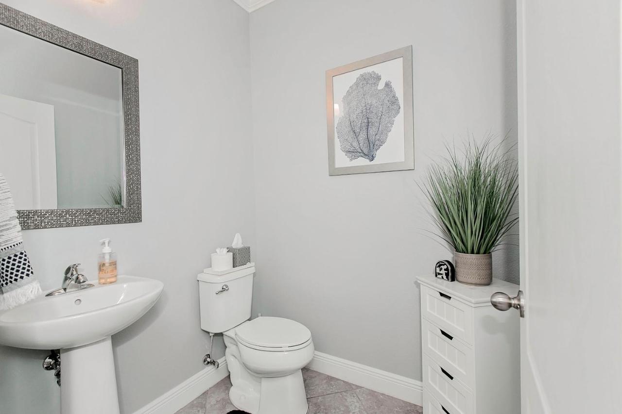 Spacious 4 Bed Home Near Orlando Gated Pool Access Сенфорд Екстер'єр фото