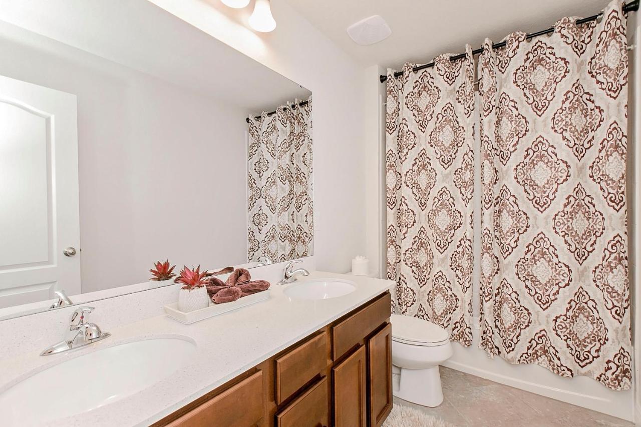 Spacious 4 Bed Home Near Orlando Gated Pool Access Сенфорд Екстер'єр фото