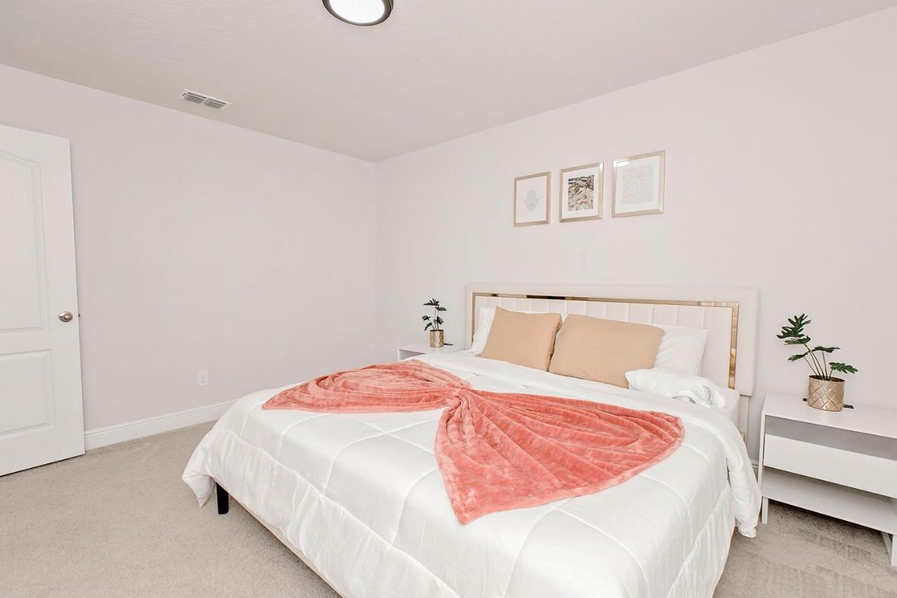 Spacious 4 Bed Home Near Orlando Gated Pool Access Сенфорд Екстер'єр фото
